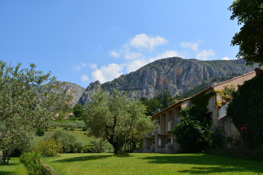 Hotel Le Colombier Moustiers-Sainte-Marie Exterior foto